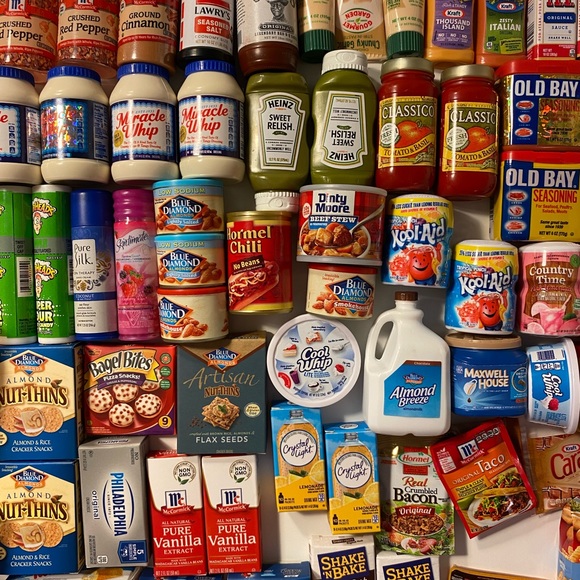 minibrands bundle!! Choose 7! - Picture 4 of 4